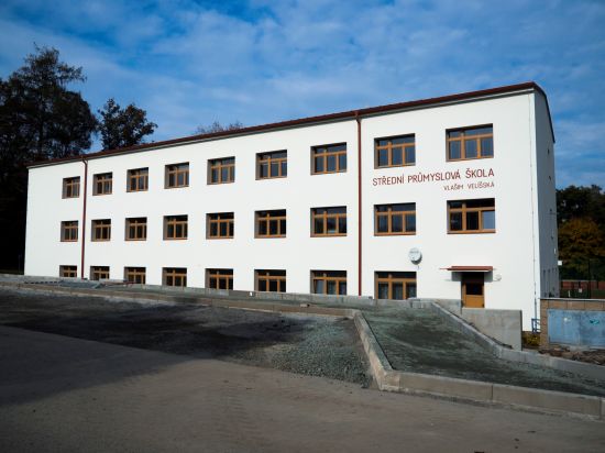 Budova SPŠ Velíšská 116